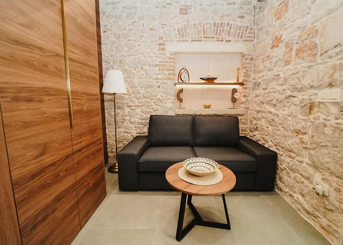 Harbour Deluxe 公寓 *