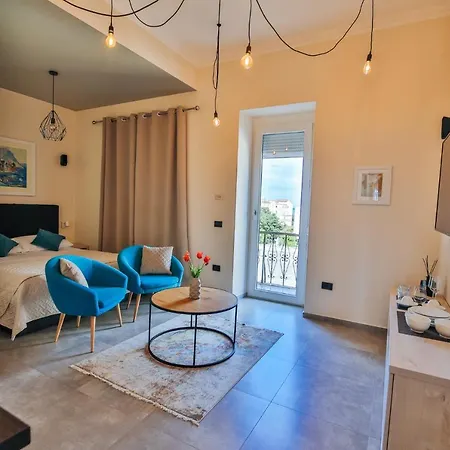 Harbour Deluxe זאדאר
