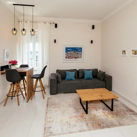 Harbour Deluxe דירה *