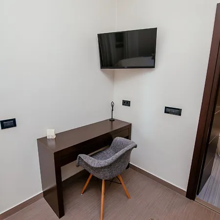 Harbour Deluxe Apartment *
