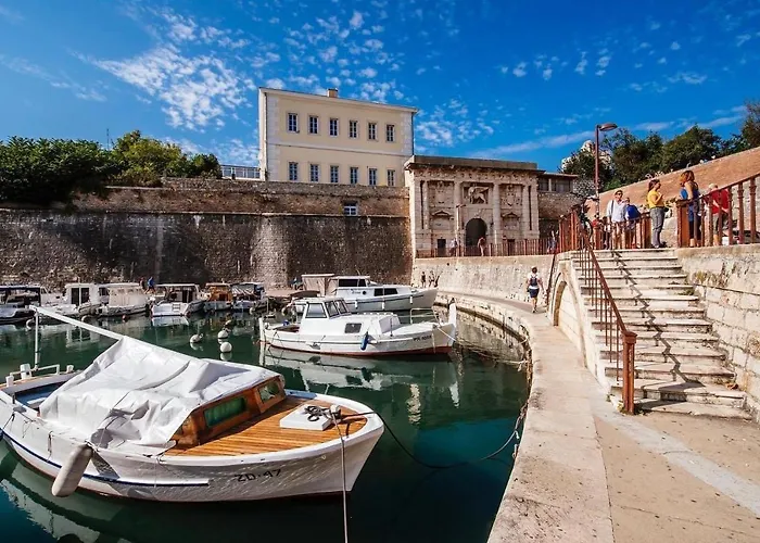 Harbour Deluxe Apartament