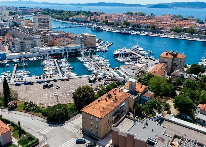 Apartament Harbour Deluxe Zadar